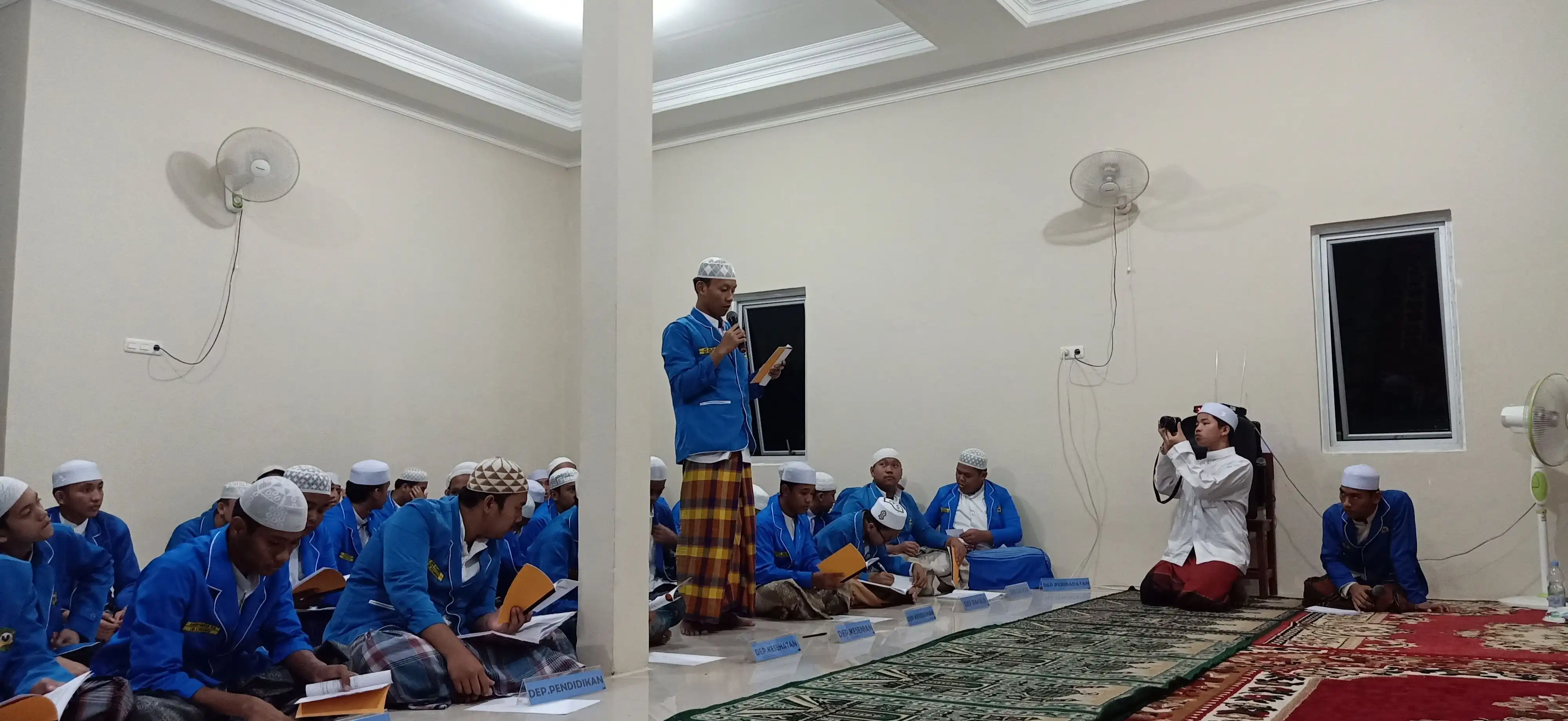 Rapat Akbar 13